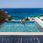 Amazon Mykonos And Hotell
