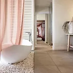 Hotell Amazon Mykonos And Agios Ioannis Diakoftis