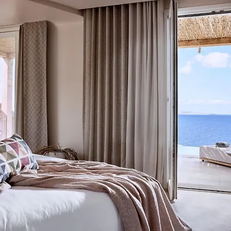 Hotel Amazon Mykonos & Agios Ioannis Diakoftis