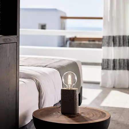 Amazon Mykonos & Otel 5*