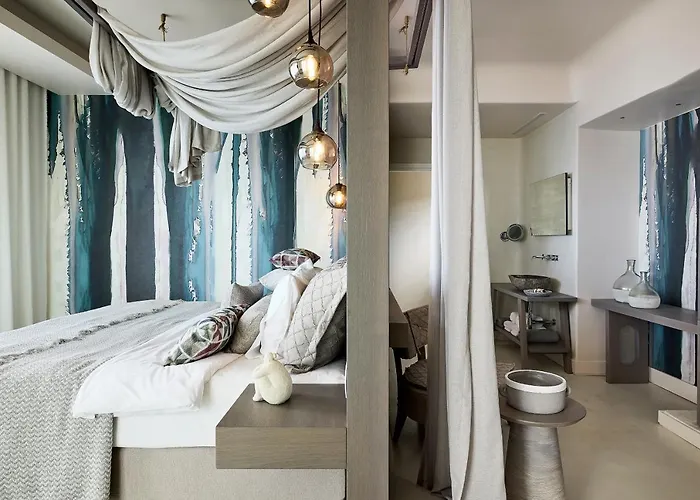 Amazon Mykonos And Hotel 5*