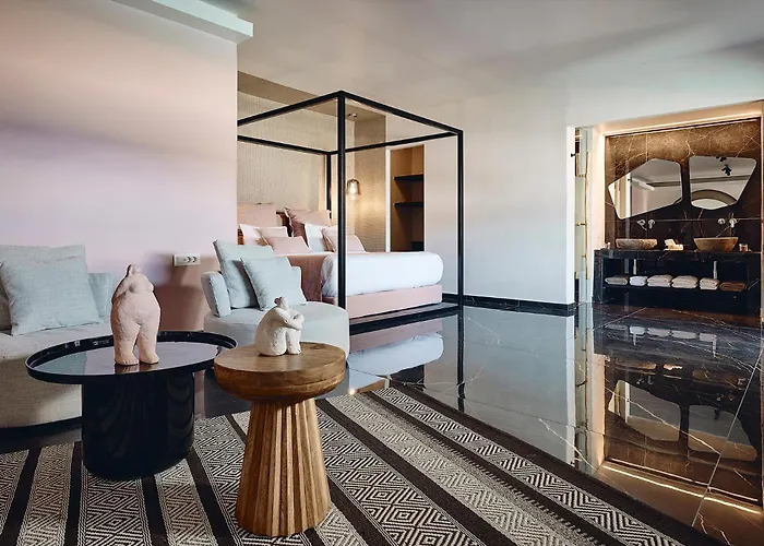 Amazon Mykonos And Hotel 5*