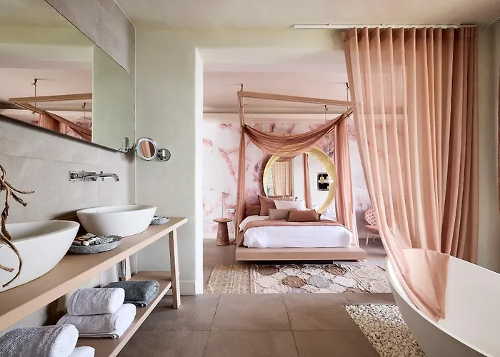 Amazon Mykonos Resort And Spa 5*